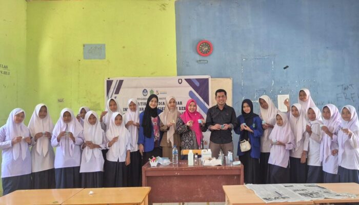  Dosen Dan Mahasiswa Unsam Latih Siswa SMP Di Darul Ihsan