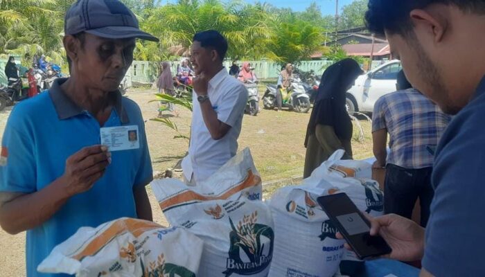 Bulog Salurkan 2,5 Ton Lebih Bantuan Pangan Beras Di Aceh Singkil