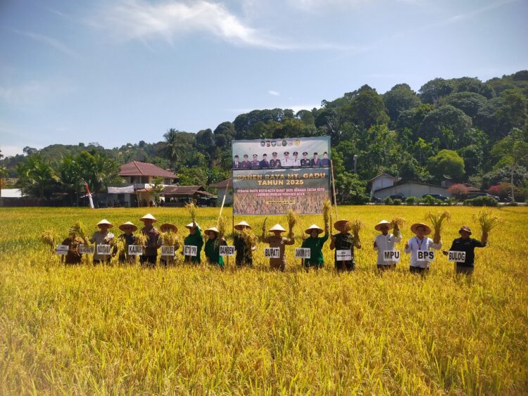 Jaga Sektor Pertanian, Danrem 012/TU Apresiasi Petani Abdya