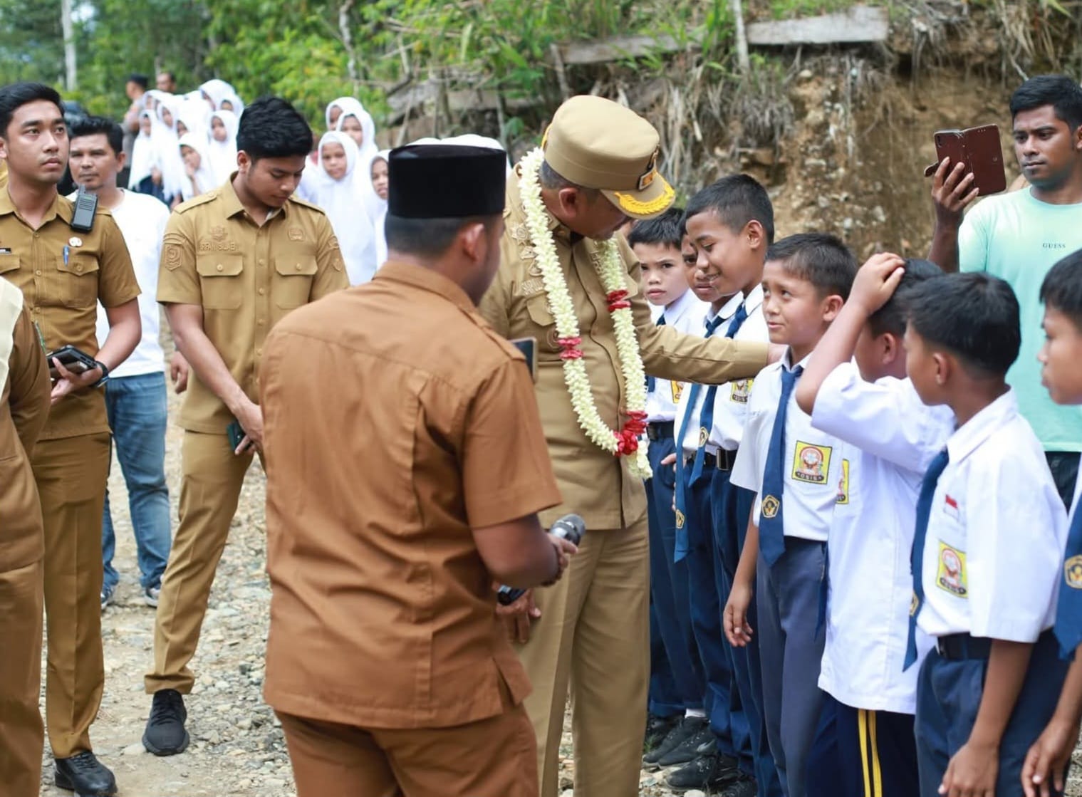 Lakukan Kunker Wilayah Pantai Barat, Bupati Serap Aspirasi Masyarakat