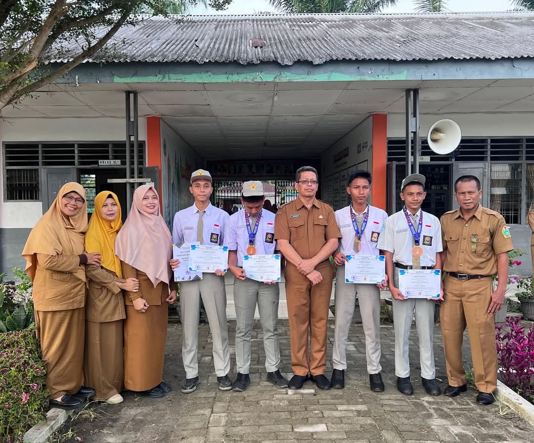 Kepala SMAN 1 Hinai Apresiasi Siswa Juara O2SN Porkab Dan Lulus Pelatih IPSI