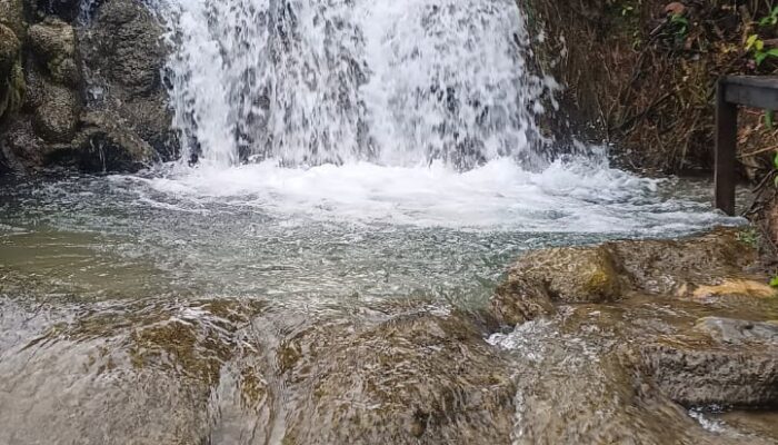 Wisata Alam Kekening Batu Bedulang Mulai Dilirik Pengunjung