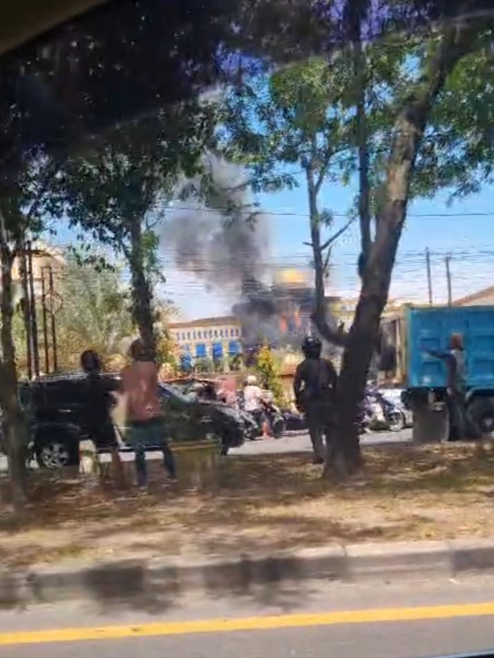 Hotel Madinah Al Munawawaroh Asrama Haji Terbakar