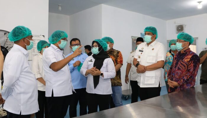 Kepala Komunikasi Kepresidenan RI Puji Sergai Dalam Pelaksanaan Program MBG