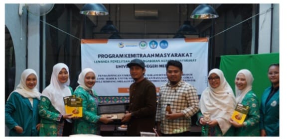 Jamu Tradisional Naik Kelas, Unimed Dampingi Pelaku UMKM Ngejamu
