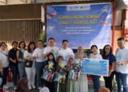Tokio Marine dan Dompet Dhuafa Salurkan School Kit untuk Anak Dhuafa di Kampung Aur