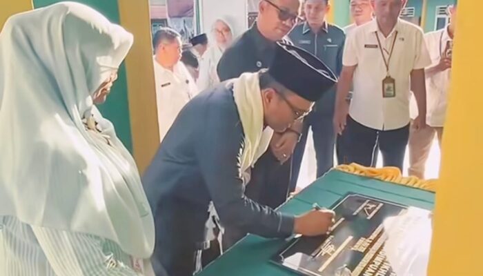 Wali Kota Padangsidimpuan Apresiasi MAN 1 Bangun Masjid Berlantai Dua