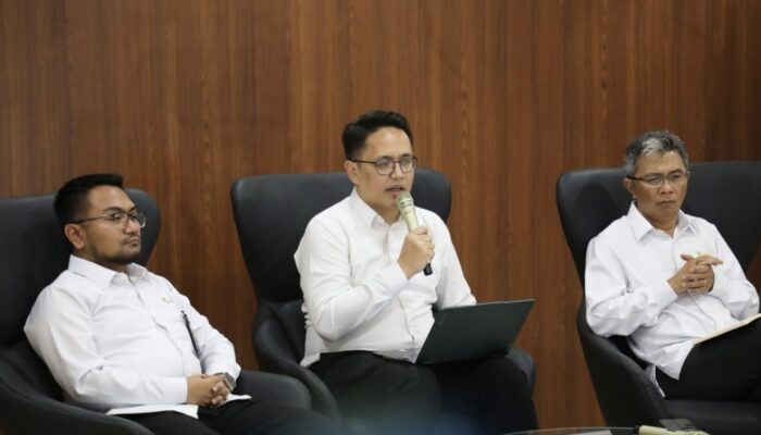 Percepat Hilirisasi Hasil Riset, Kemdiktisaintek Luncurkan Program Riset Konsorsium Berdampak dan Hilirisasi Prioritas Nasional 2025