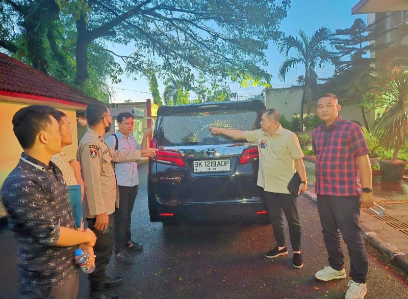 LBH Medan Kecam Aksi Pelemparan Mobil Anggota DPRDSU
