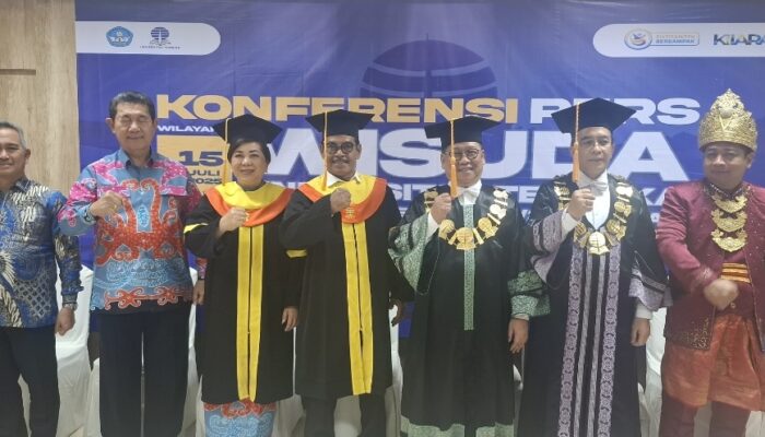 2 Aggota DPRD Jadi Lulusan Paling Inspiratif, Bangga Kuliah di UT
