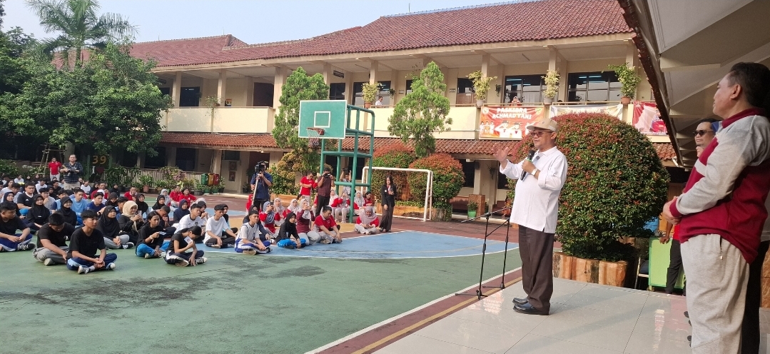 Tinjau Pelaksanaan MPLS Ramah di SMAN 39 Jakarta, Ini Pesan Penting Mendikdasmen Kepada Siswa