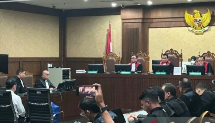 Tom Lembong Divonis 4,5 Tahun Meski Tak Nikmati Hasil Korupsi