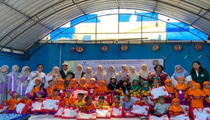 Dosen Lintas Disiplin Ilmu Komputer-Psikologi USU Dan UMPSA Gelar Pengabdian Masyarakat