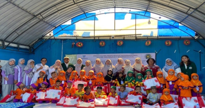 Dosen Lintas Disiplin Ilmu Komputer-Psikologi USU Dan UMPSA Gelar Pengabdian Masyarakat