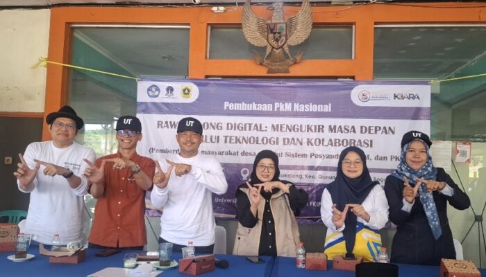 Universitas Terbuka Dorong Digitalisasi Desa Rawakalong Lewat Program PkM Nasional