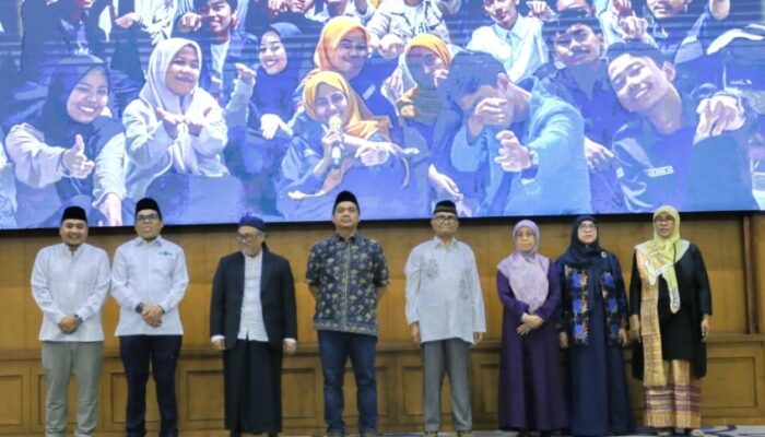 IKA PMII Ciputat Luncurkan Gerakan Wakaf Rumah Pergerakan untuk Kaderisasi Lintas Generasi