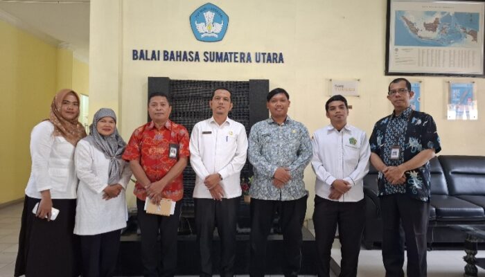Kanwil Kemenagsu dan BBSU Bahas Penguatan Bahasa Indonesia Bagi Penulis Berita