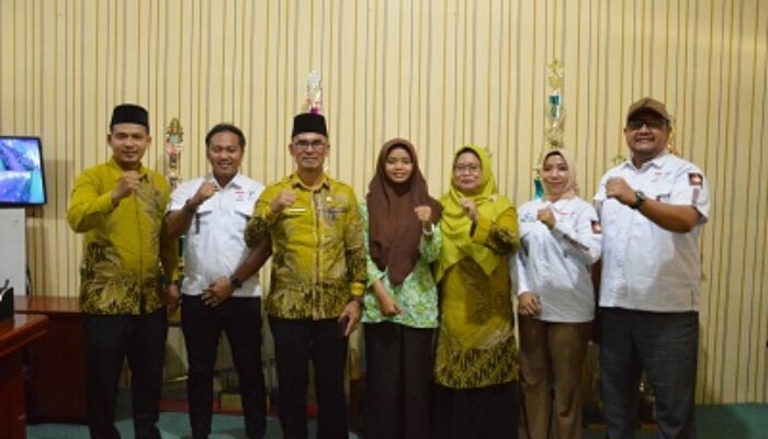 Fira Syahqila, Siswi MAN 2 Deli Serdang Siap Berlaga Di Kejurnas Anggar Di Sulawesi Utara