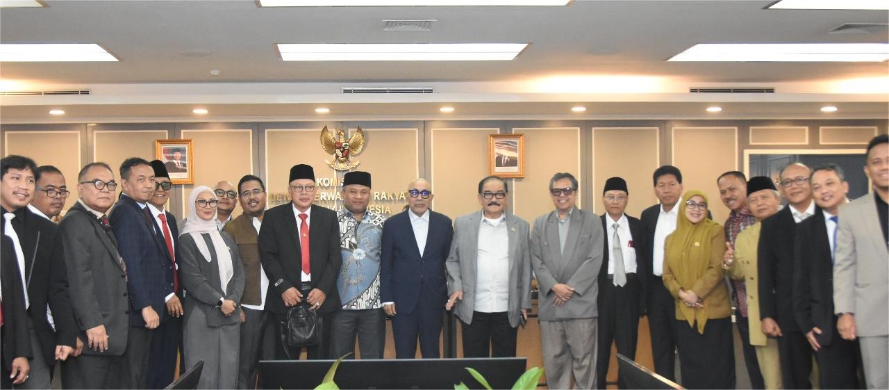 Komisi XIII DPR Terima Audiensi Yayasan Pesantren Indonesia