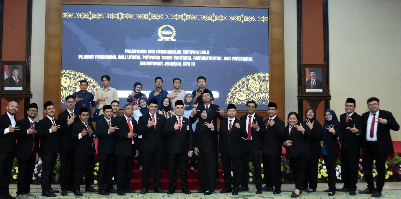 Sekjen DPR Lantik Pejabat Fungsional Hingga Struktural
