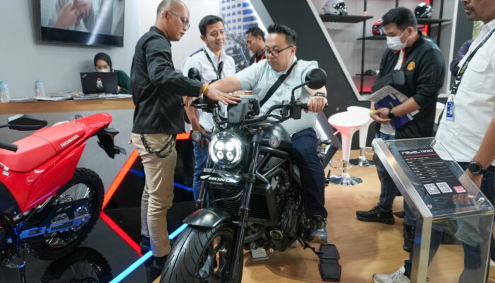 PCX160 Roadsync Primadona GIIAS 2025