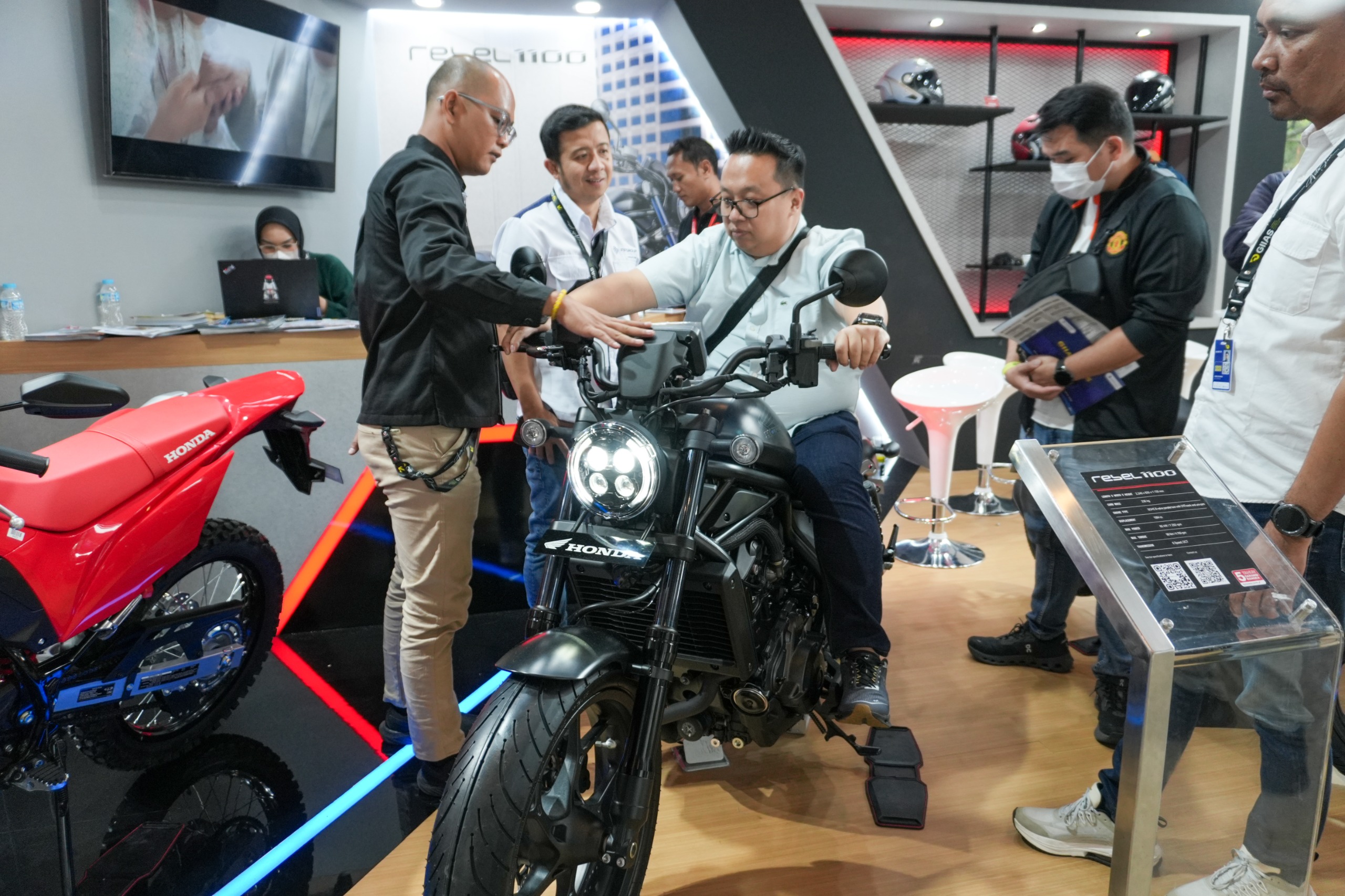 PCX160 Roadsync Primadona GIIAS 2025