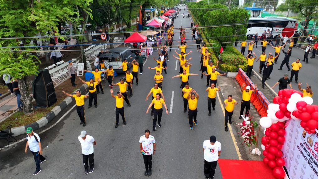 Semangat Kemerdekaan, Polresta Banda Aceh Olahraga Bersama Masyarakat