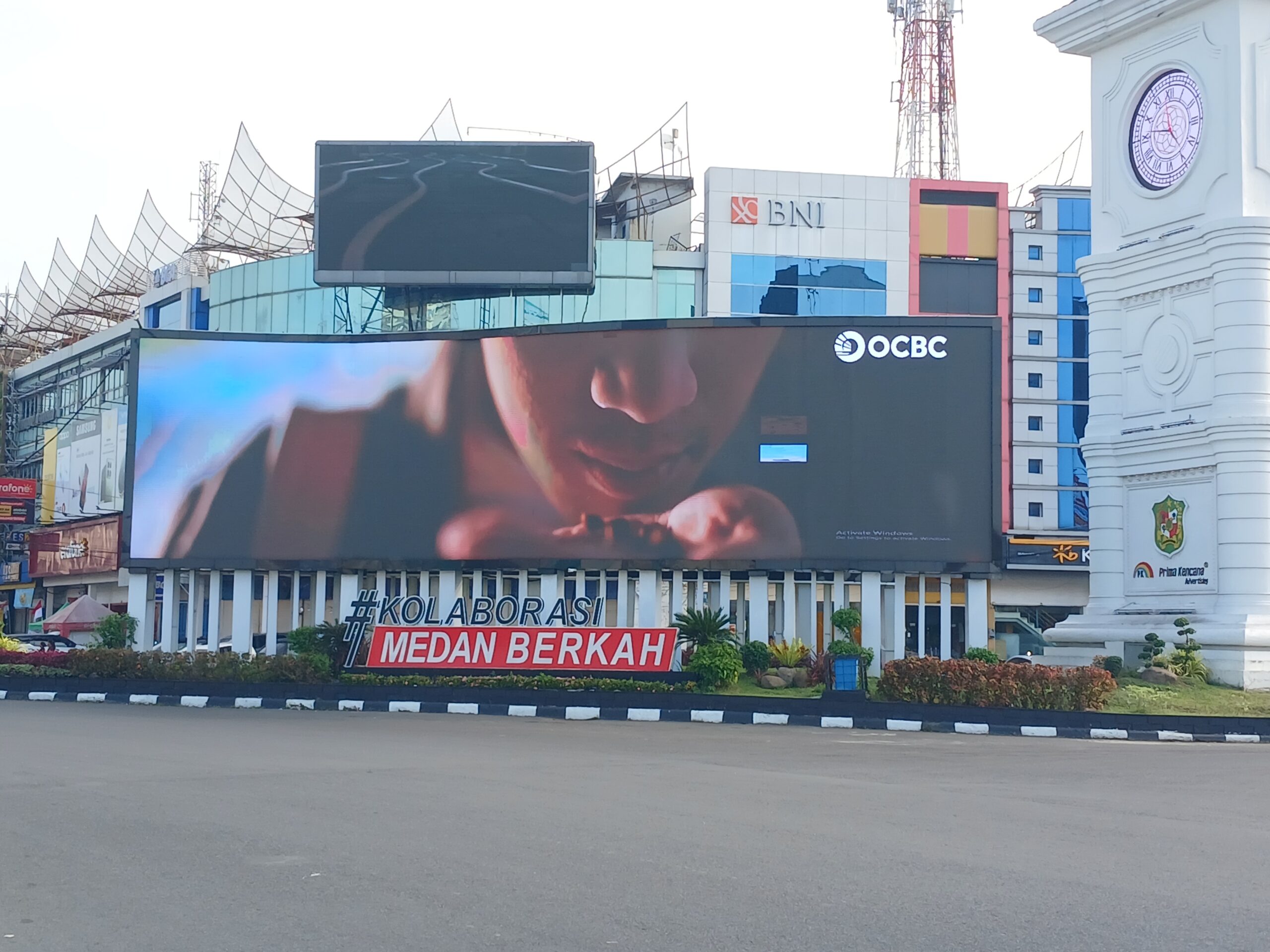 Billboard Ilegal Berdiri Di Sejumlah Lokasi, Dibekingi Pejabat ?