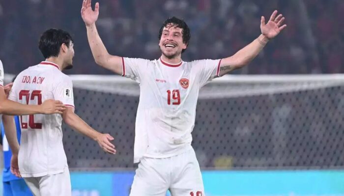 Persib Resmi Kontrak Thom Haye