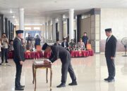 Fery Simatupang Lantik Staf Ahli Reza Pahlevi Jadi Pj Sekda Labusel