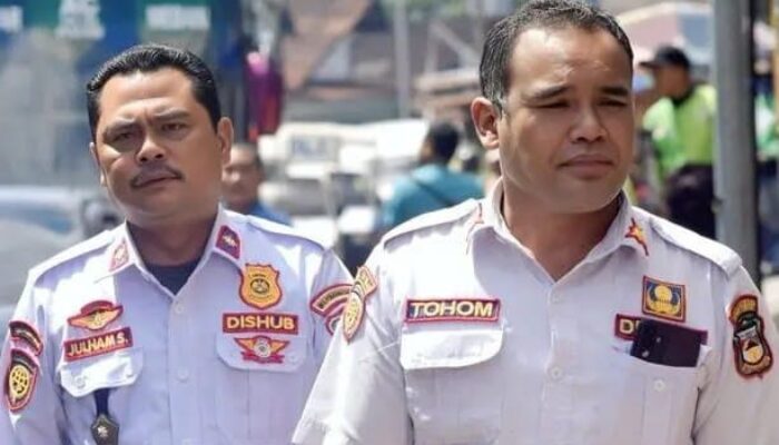 Pemko P.Siantar Proses Pemberhentian Sementara Kadis Perhubungan Dan Stafnya