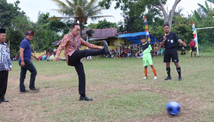 Bupati Tapsel Buka Arse Cup U-12 Tahun 2025