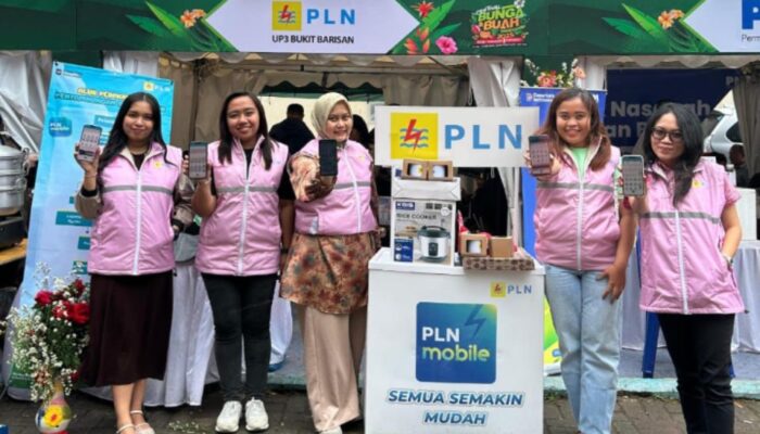 PLN UID Sumut Kenalkan Digitalisasi Lewat PLN Mobile Di Festival Bunga Dan Buah