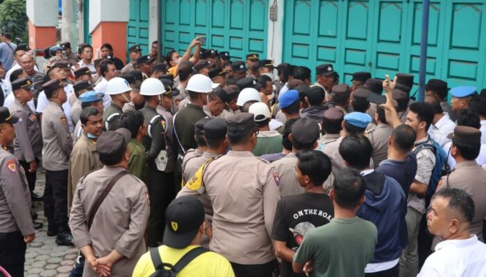 234 Personel Polres P. Siantar Amankan Eksekusi Tanah Dan Bangunan