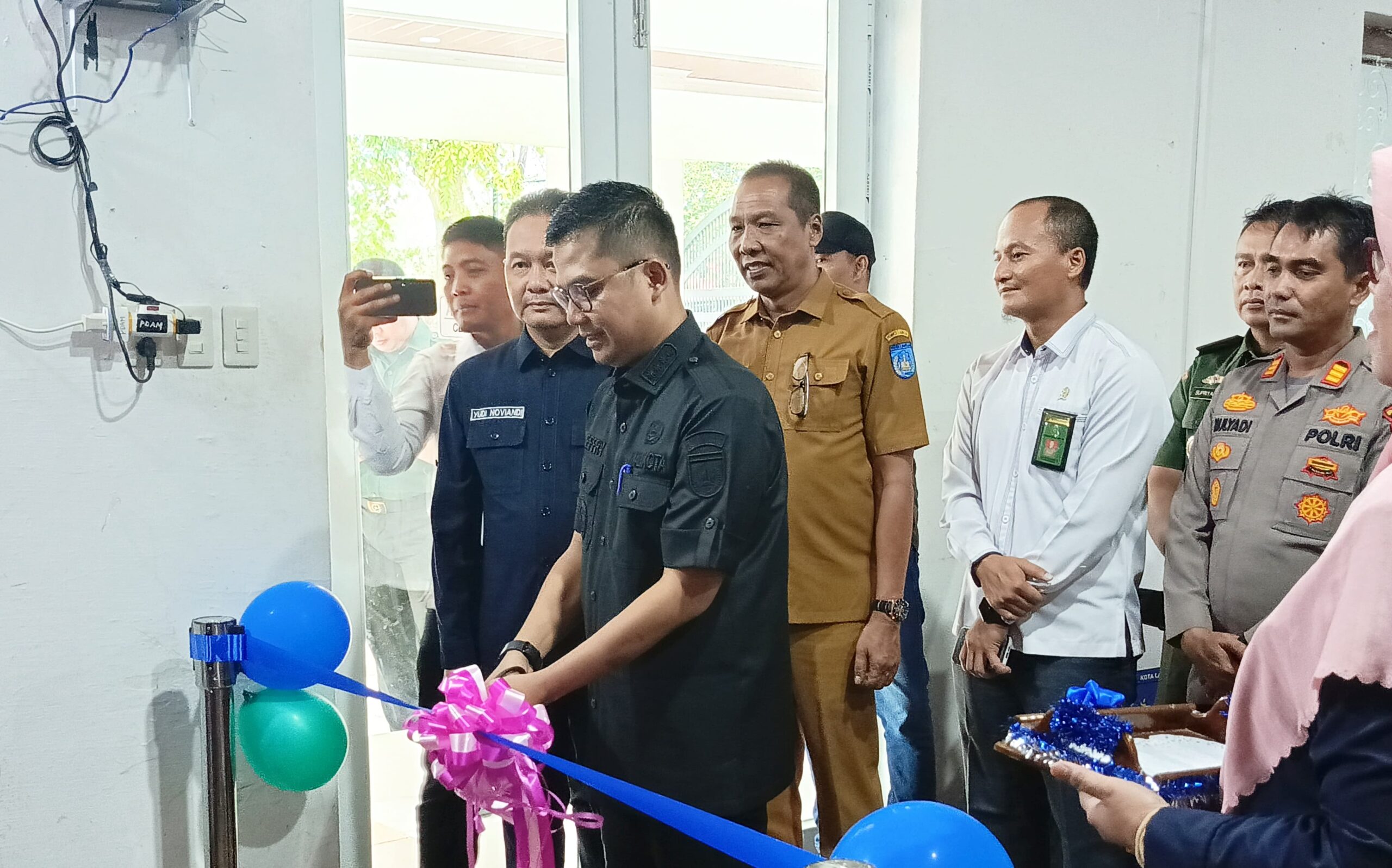 Pertama Di Indonesia, Wali Kota Langsa Resmikan ATM BPOM
