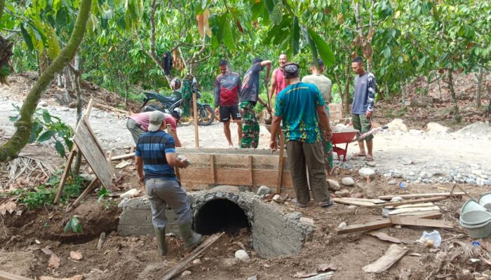  Bedah Rumah Dan Bangun Infrastruktur Sentuh Hati Warga