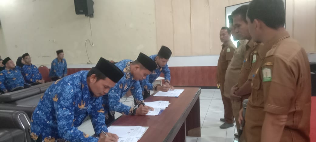 28 Tenaga Pendidik Cabdin Agara Terima SK PPPK