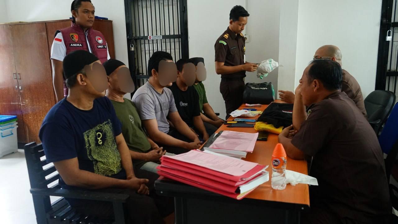 Polres Langsa Serahkan 7 Tersangka Dan 27,8 Kg Kokain Ke Kejari Langsa