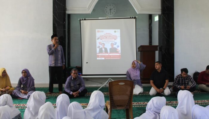 IKAMANSA Edukasi Siswa MAN 1 Padangsdimpuan Pahami Digital Marketing