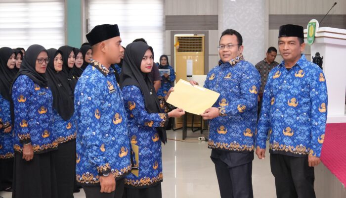 Wali Kota Sabang Serahkan SK Kepada 240 PPPK Tahap I Formasi 2024