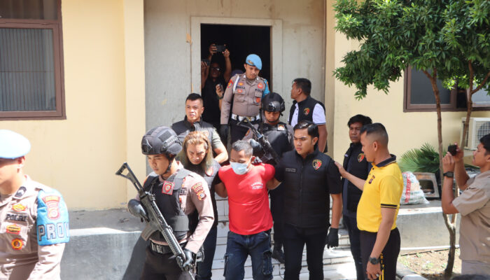 Buruh Bangunan Bunuh Pemilik Rumah