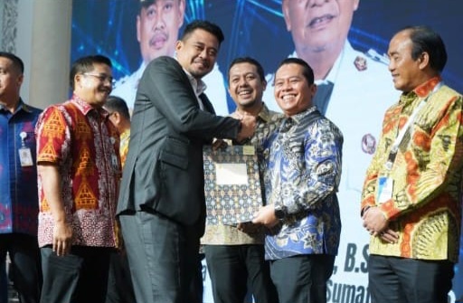 Bupati Putra Mahkota Hadiri Penyaluran DBH Se-Sumut