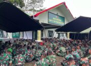 Prajurit TNI Nobar Video Peresmian Yonif TP-857/ GG