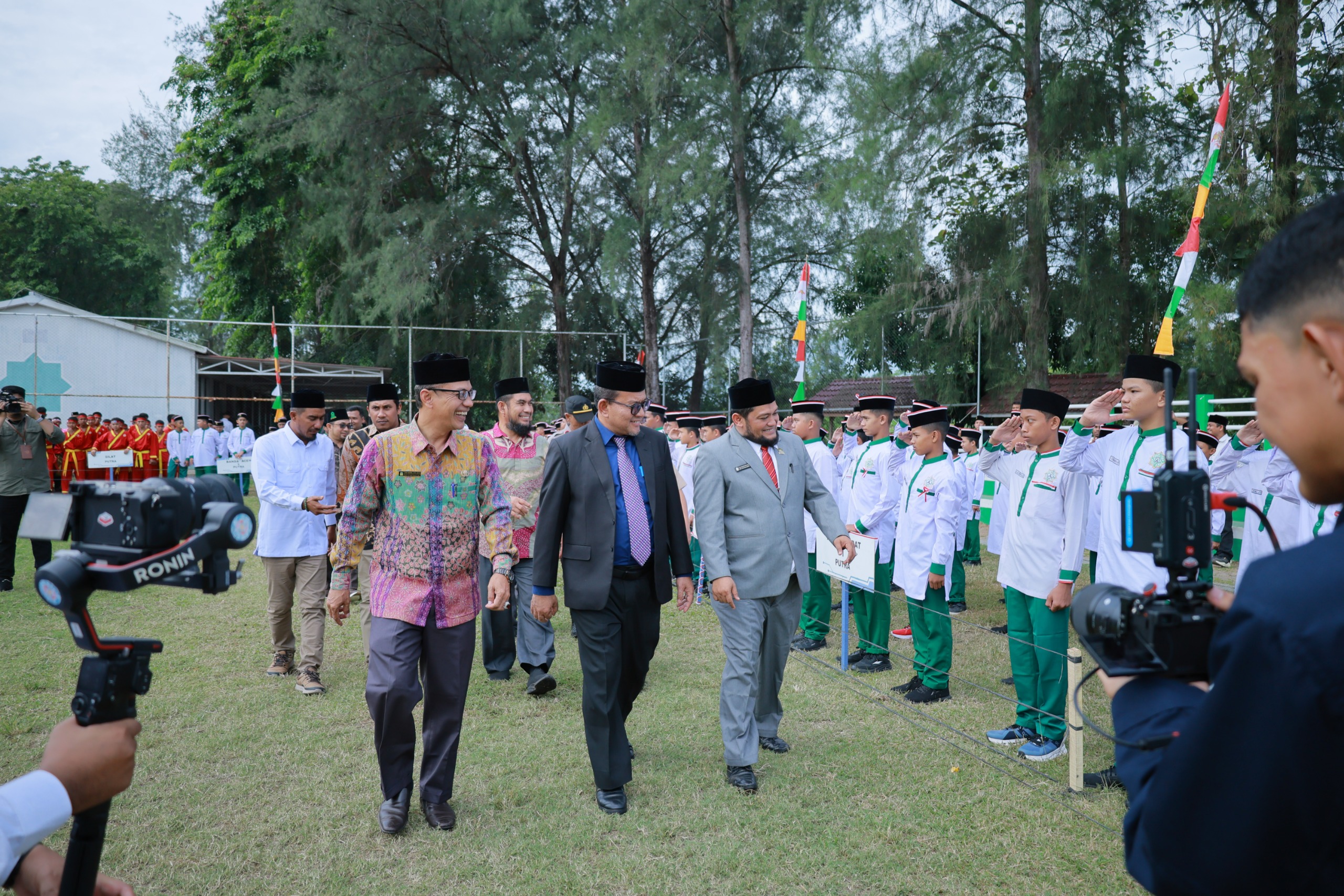 Pemkab Aceh Besar Harap Santri Semangat Belajar Serta Berakhlak Mulia