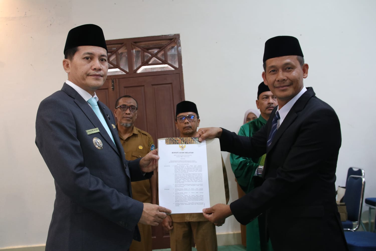 Bupati Aceh Selatan Lantik Abdillah Jadi Direktur PDAM Tirta Naga