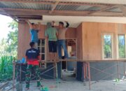 TMMD Kodim 0108/Agara Dan Masyarakat Pasang Plafon Rumah