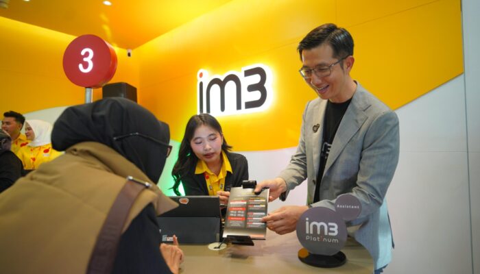 IM3 Platinum Dan Erafone Hadirkan Bundling Samsung Dan Oppo Di Sumatra