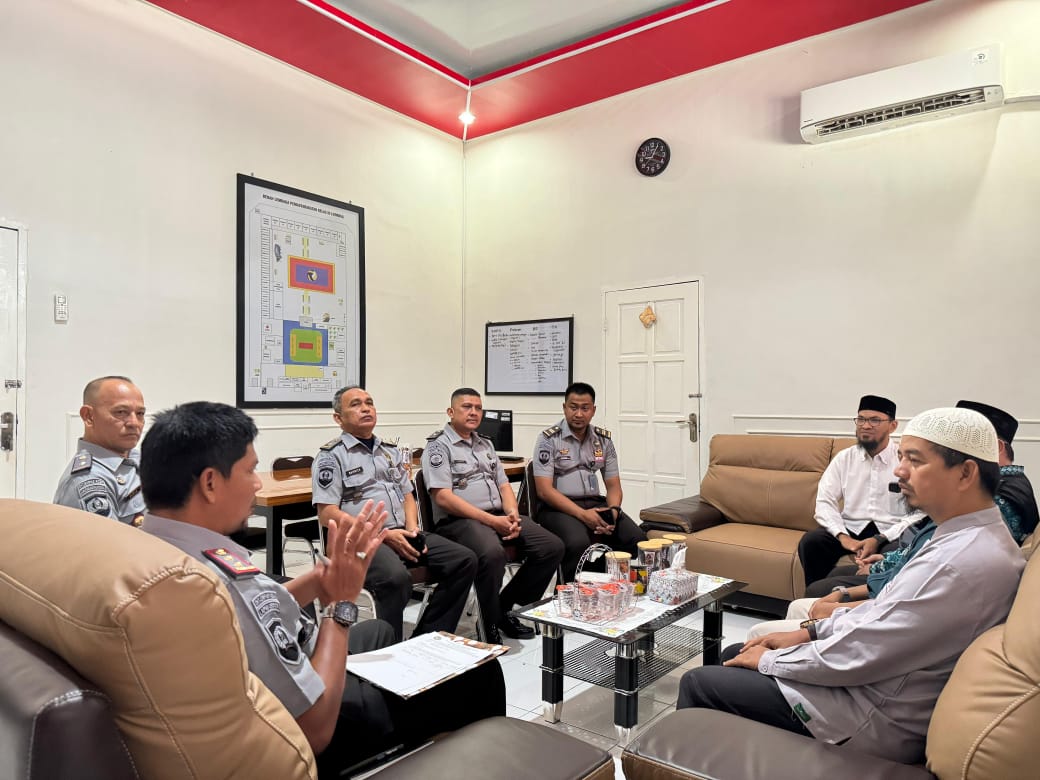 DPW Wahdah Aceh Silaturahim Ke Lapas III Lhok’nga