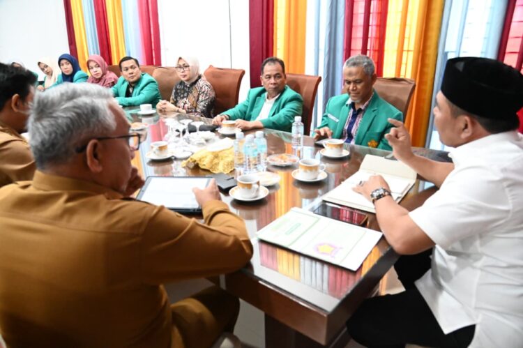 Syech Muharram Sambut Baik Program Bakti Sosial Mahasiswa Fakultas Kedokteran Gigi USK