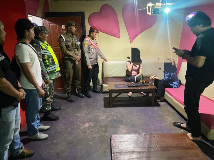 Polres Sibolga Bersama Tim Gabungan Razia Tempat Hiburan Malam